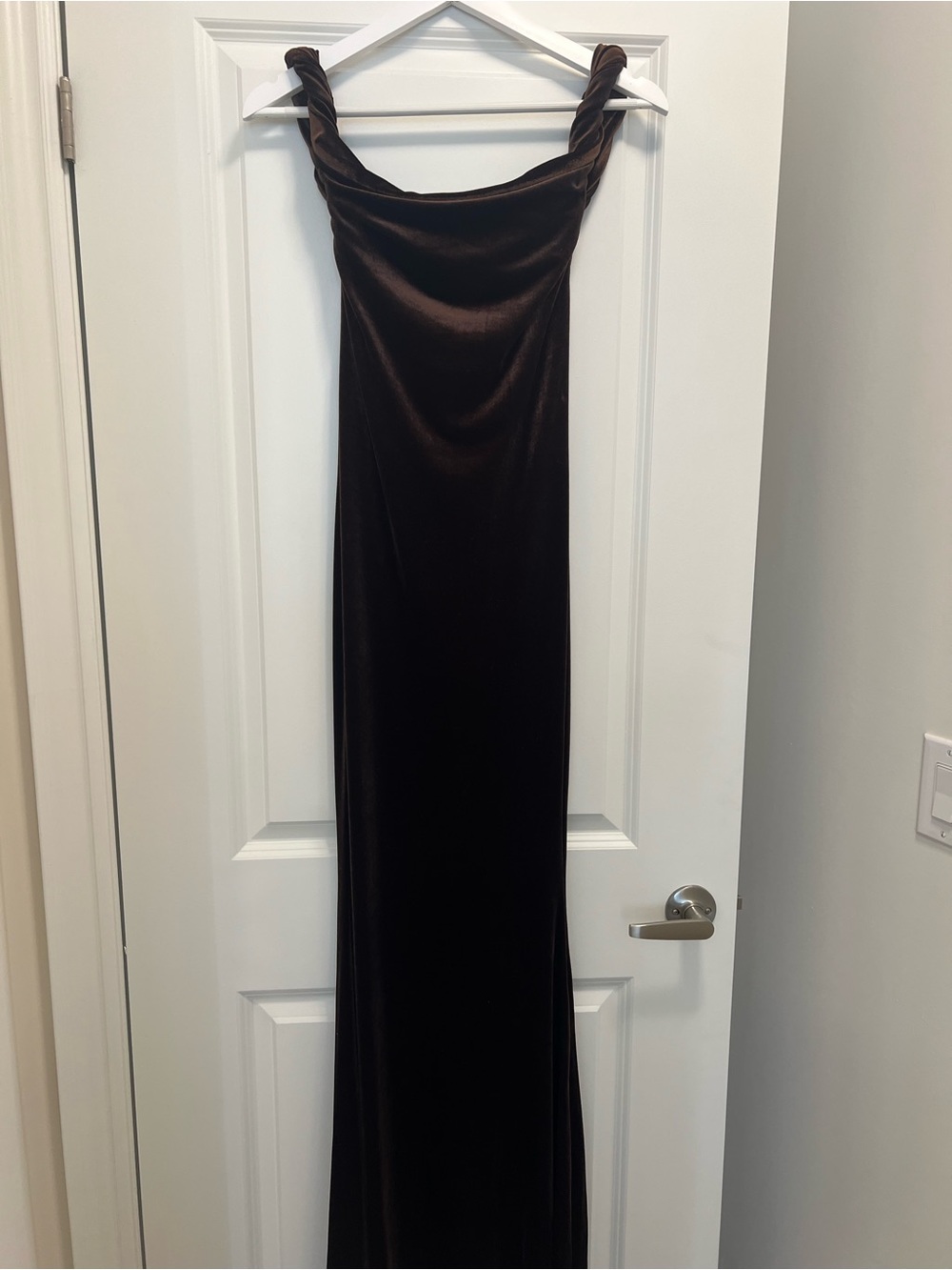 Brown Maxi Dress (Club L London - Neeka) - Picture 5 of 6